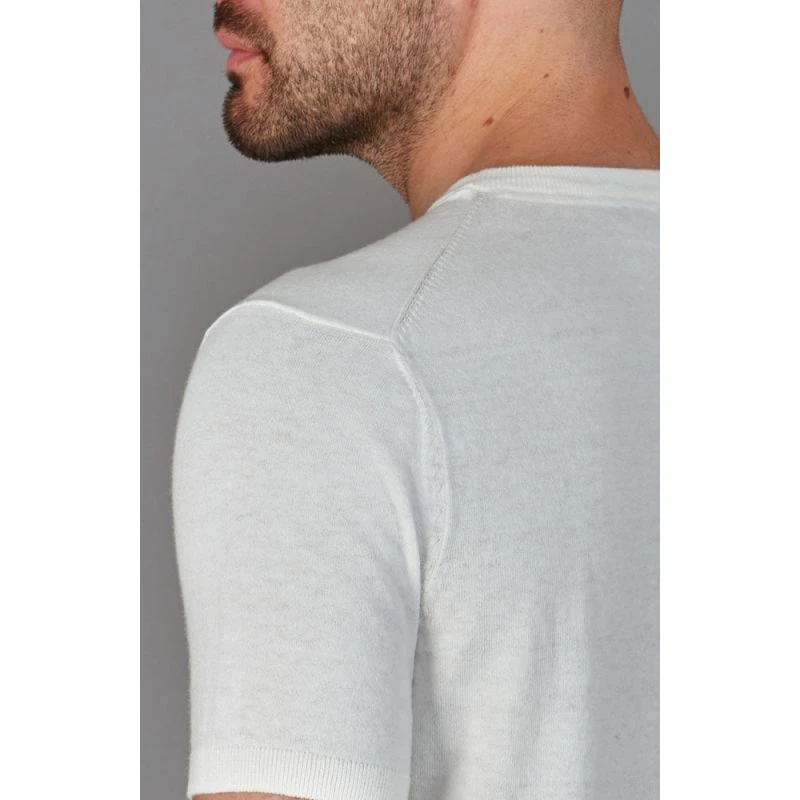 Mens Ultra Fine Cotton Linen Salvador Knitted T-Shirt - White - Image 4